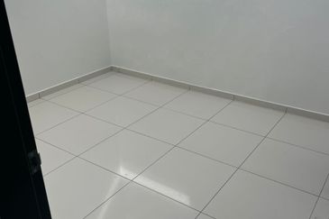 Pulau Indah ( Pulau Lumut )