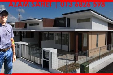 Pulau Indah ( Pulau Lumut )