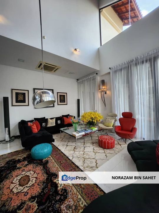 KIARA HILLS SRI HARTAMAS KUALA LUMPUR FREEHOLD BUNGALOW WITH SWIMMING POOL FOR SALE, Kuala Lumpur, Sri Hartamas 