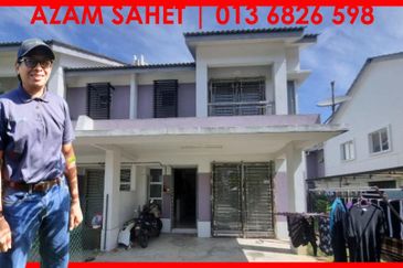 Persiaran Puncak Alam 1 