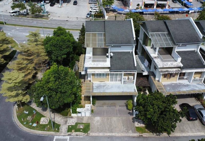 DANAU MUTIARA PRESINT 16 PUTRAJAYA CORNER FREEHOLD 2.5 STOREY BUNGALOW FOR SALE