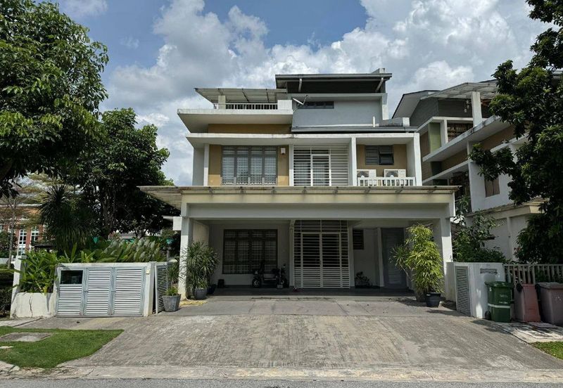 DANAU MUTIARA PRESINT 16 PUTRAJAYA CORNER FREEHOLD 2.5 STOREY BUNGALOW FOR SALE