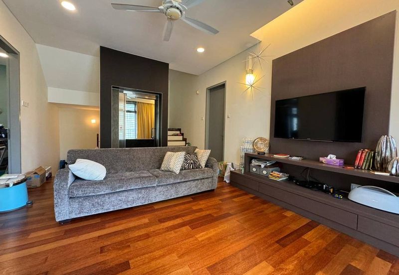 DANAU MUTIARA PRESINT 16 PUTRAJAYA CORNER FREEHOLD 2.5 STOREY BUNGALOW FOR SALE