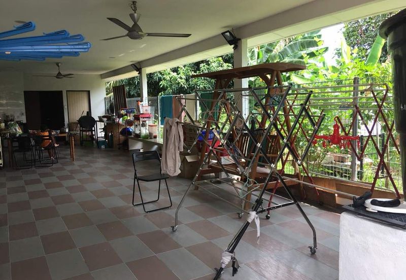 Desa Pinggiran Putra