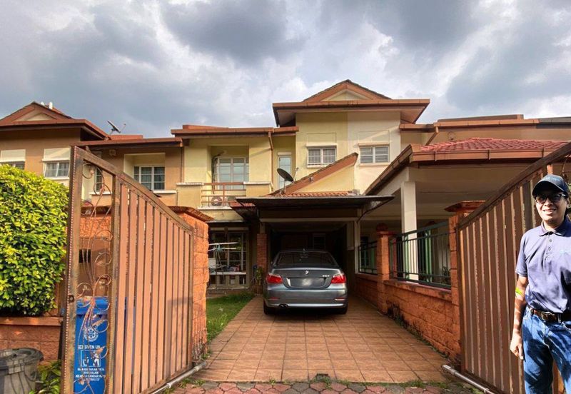 FOR SALE FREEHOLD RENOVATED  2 STOREY TERRACE JALAN SERAMBI BUKIT JELUTONG SHAH ALAM