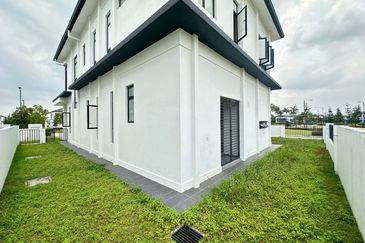 Norton Garden Semi D @ Eco Grandeur