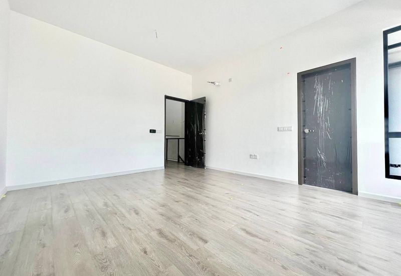 Nadira 3 @ Bukit Raja