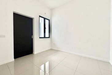 Nadira 3 @ Bukit Raja