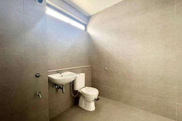 Nadira 3 @ Bukit Raja