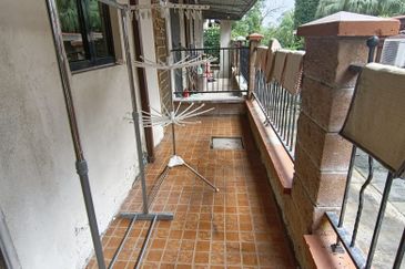 JALAN BIRAI BUKIT JELUTONG SHAH ALAM SELANGOR FREEHOLD 2 STOREY SUPERLINK TERRACE FOR SALE