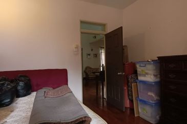 JALAN BIRAI BUKIT JELUTONG SHAH ALAM SELANGOR FREEHOLD 2 STOREY SUPERLINK TERRACE FOR SALE