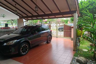 JALAN BIRAI BUKIT JELUTONG SHAH ALAM SELANGOR FREEHOLD 2 STOREY SUPERLINK TERRACE FOR SALE