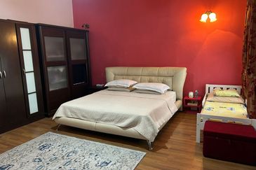 JALAN BIRAI BUKIT JELUTONG SHAH ALAM SELANGOR FREEHOLD 2 STOREY SUPERLINK TERRACE FOR SALE