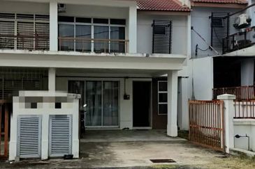 ALAM SURIA BANDAR PUNCAK ALAM SELANGOR 2 STOREY TERRACE FOR SALE