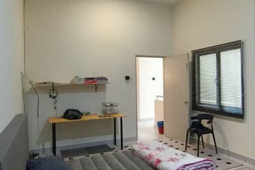 ALAM SURIA BANDAR PUNCAK ALAM SELANGOR 2 STOREY TERRACE FOR SALE