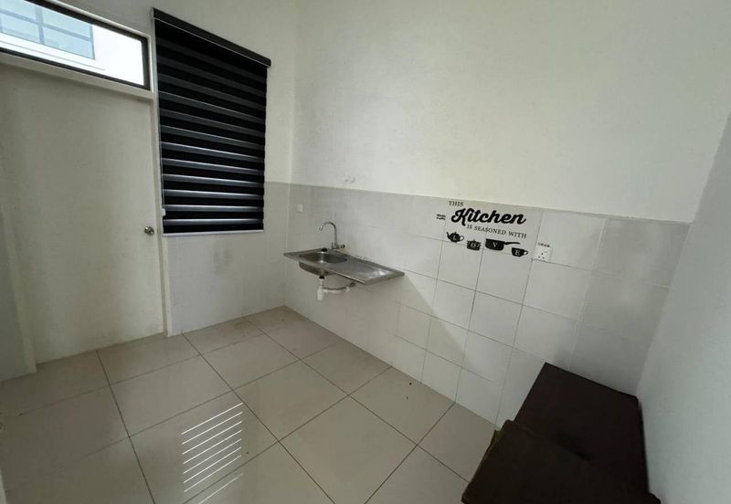 Persiaran Puncak Alam 1 