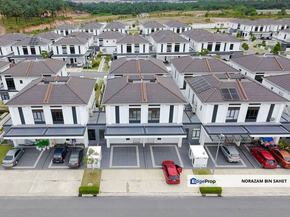 ECO GRANDEUR BANDAR PUNCAK ALAM 2 STOREY GARDEN HOME TYPE B REGENT ...