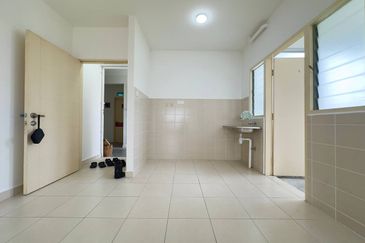 De Bayu Apartment @ Setia Alam