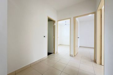 De Bayu Apartment @ Setia Alam