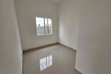 Seksyen 30, Shah Alam