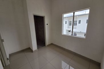 Seksyen 30, Shah Alam