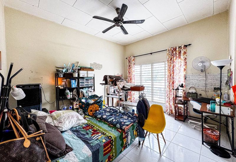 Seksyen 32, Shah Alam