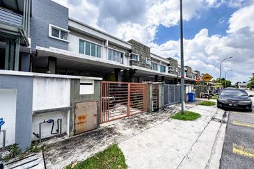 Seksyen 32, Shah Alam