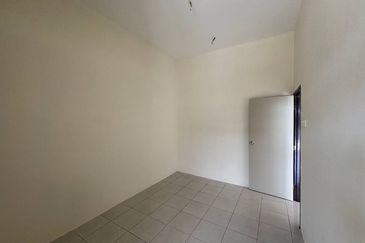 Taman Jenjarom Permai