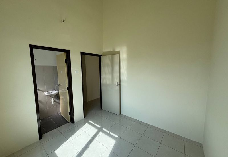 Taman Jenjarom Permai