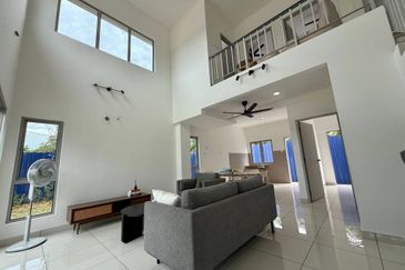 Pulau Indah ( Pulau Lumut )