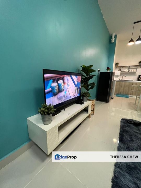 Fully Furnished Studio Opposite Shopping Mall With Wifi, Selangor, Sepang