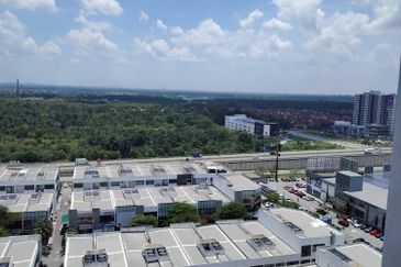 Core SoHo Suites @ KIP Sentral