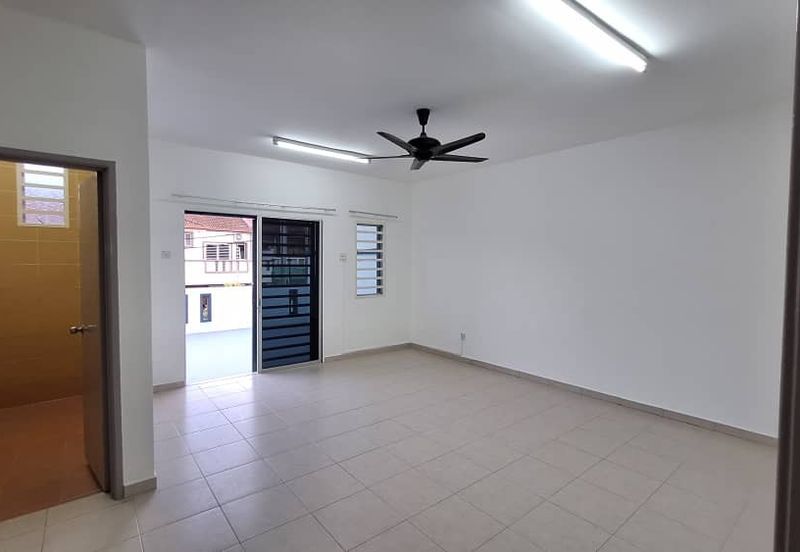 TAMAN SRI PINANG (LABU)