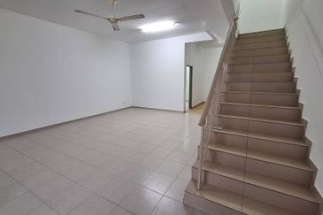 TAMAN SRI PINANG (LABU)