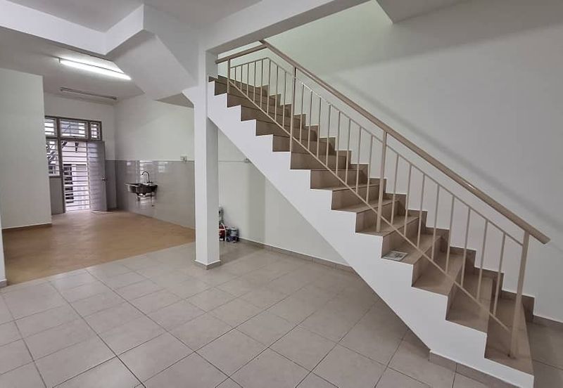 TAMAN SRI PINANG (LABU)