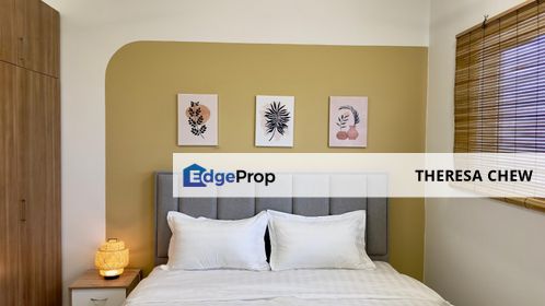 End Unit Furnished Studio With Free Wifi And 2 Parkings, Selangor, Sepang