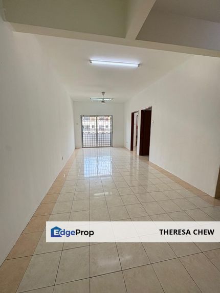 Bayu Villa Bayu Perdana Basic Unit With 3 Rooms And Balcony, Selangor, Klang