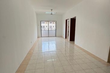 Bayu Villa Apartment, Bayu Perdana
