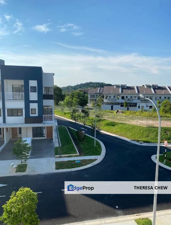 Ayden Townhouse Partially Furnished, Selangor, Sepang