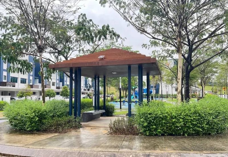 Ayden Townhouse Warisan Puteri