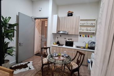 Core SoHo Suites @ KIP Sentral