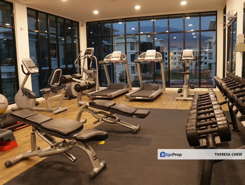 Kampar Gated And Guarded Fully Furnished Town Villa, Perak, Kampar