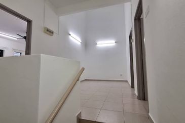 TAMAN SRI PINANG (LABU)