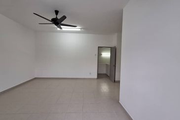 TAMAN SRI PINANG (LABU)