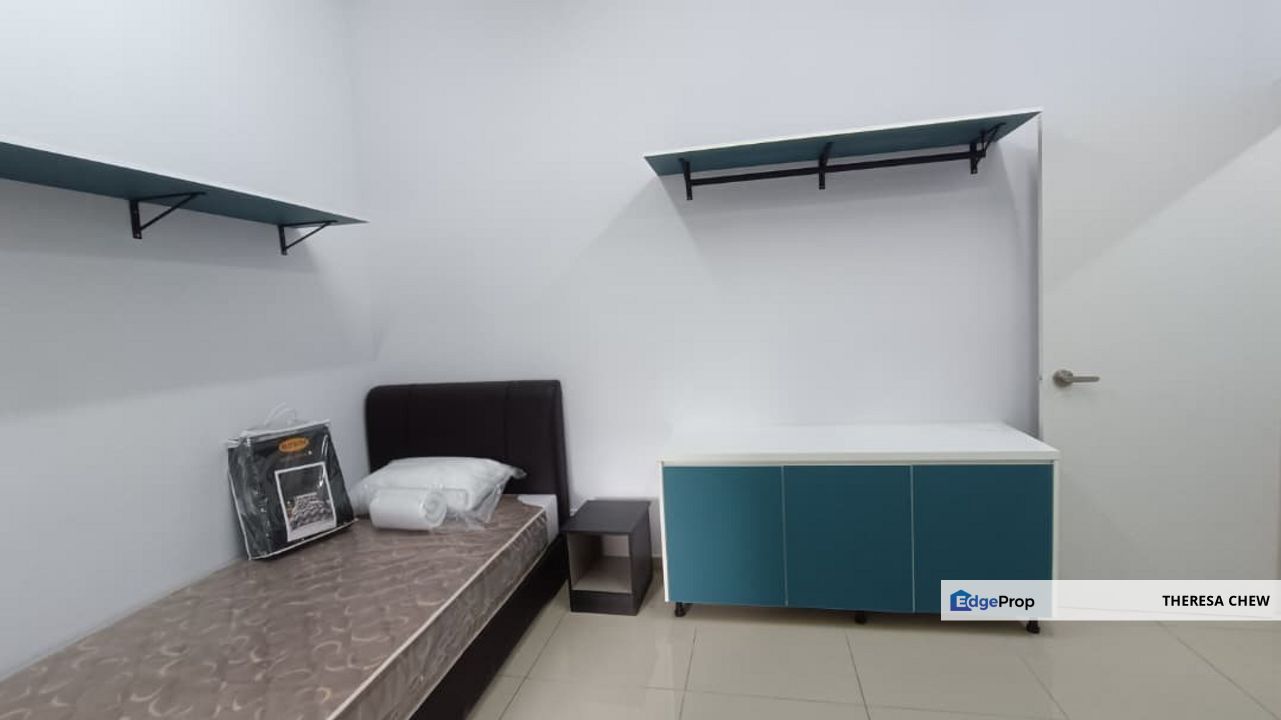 Modern Dual-Key En-Suite Studio in Midlands City, Selangor, Semenyih