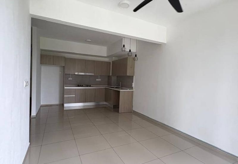 Gravit8 @ Klang South