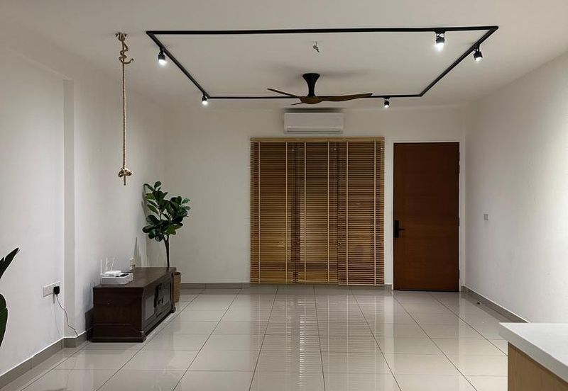 Ayden Townhouse Warisan Puteri