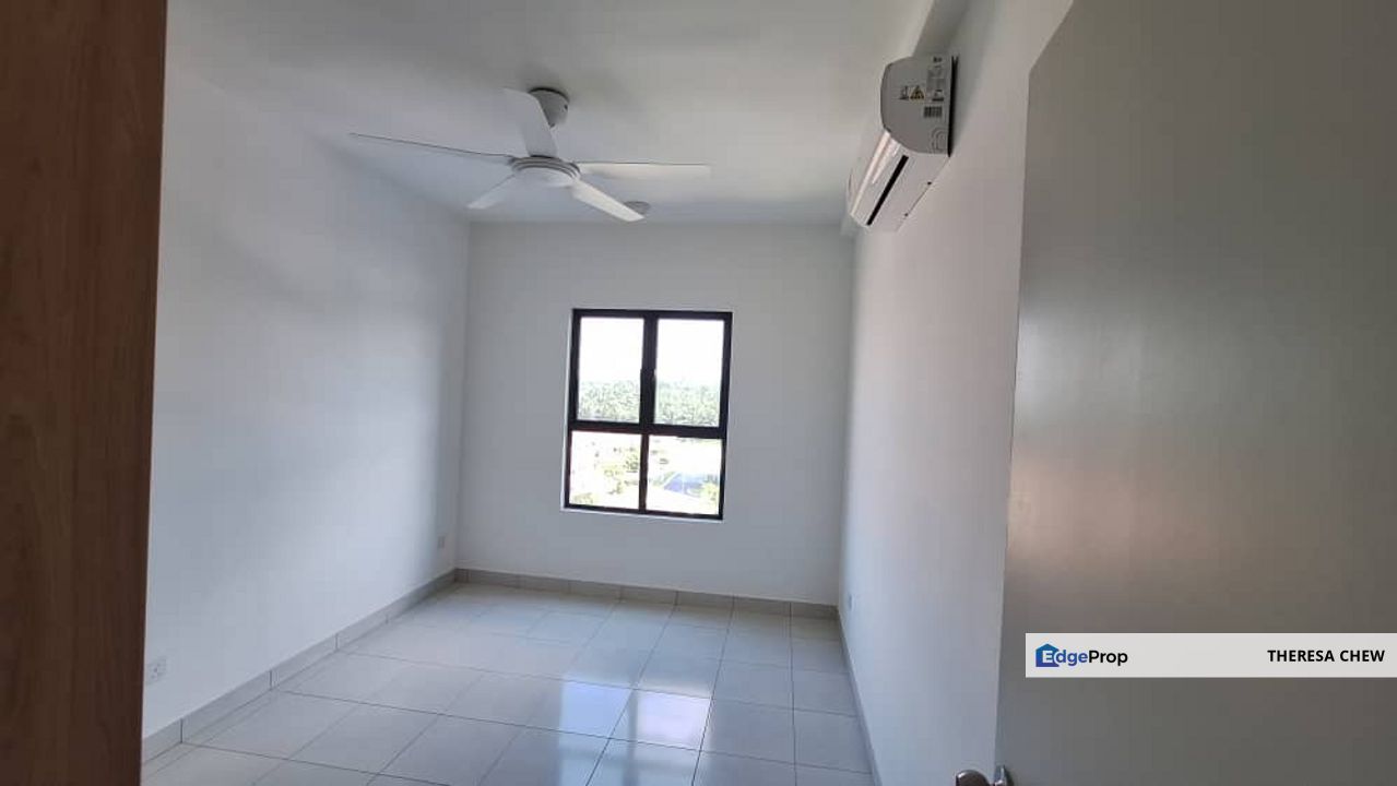 Arena Residensi 1 Two Room Partially Furnished, Selangor, Sepang