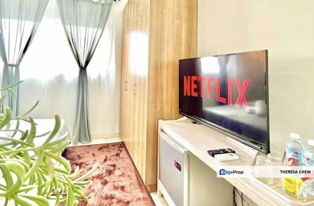 Furnished Junior Master Corner Unit at Alanis Residence (Dual-Key), Selangor, Sepang