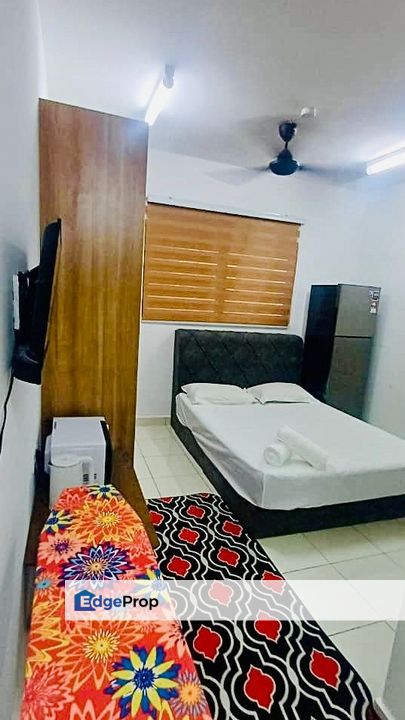 Alanis Residence Dual-Key Type Furnished Junior Master Room, Selangor, Sepang